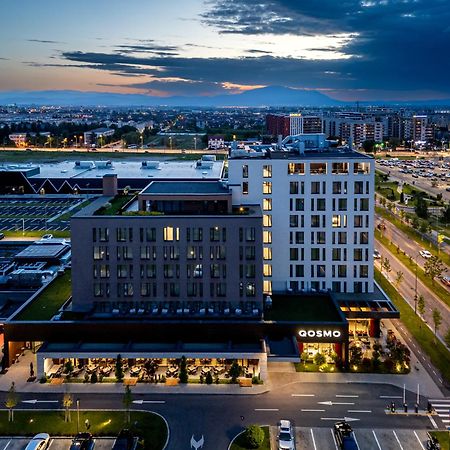 Qosmo Brasov Hotel Buitenkant foto