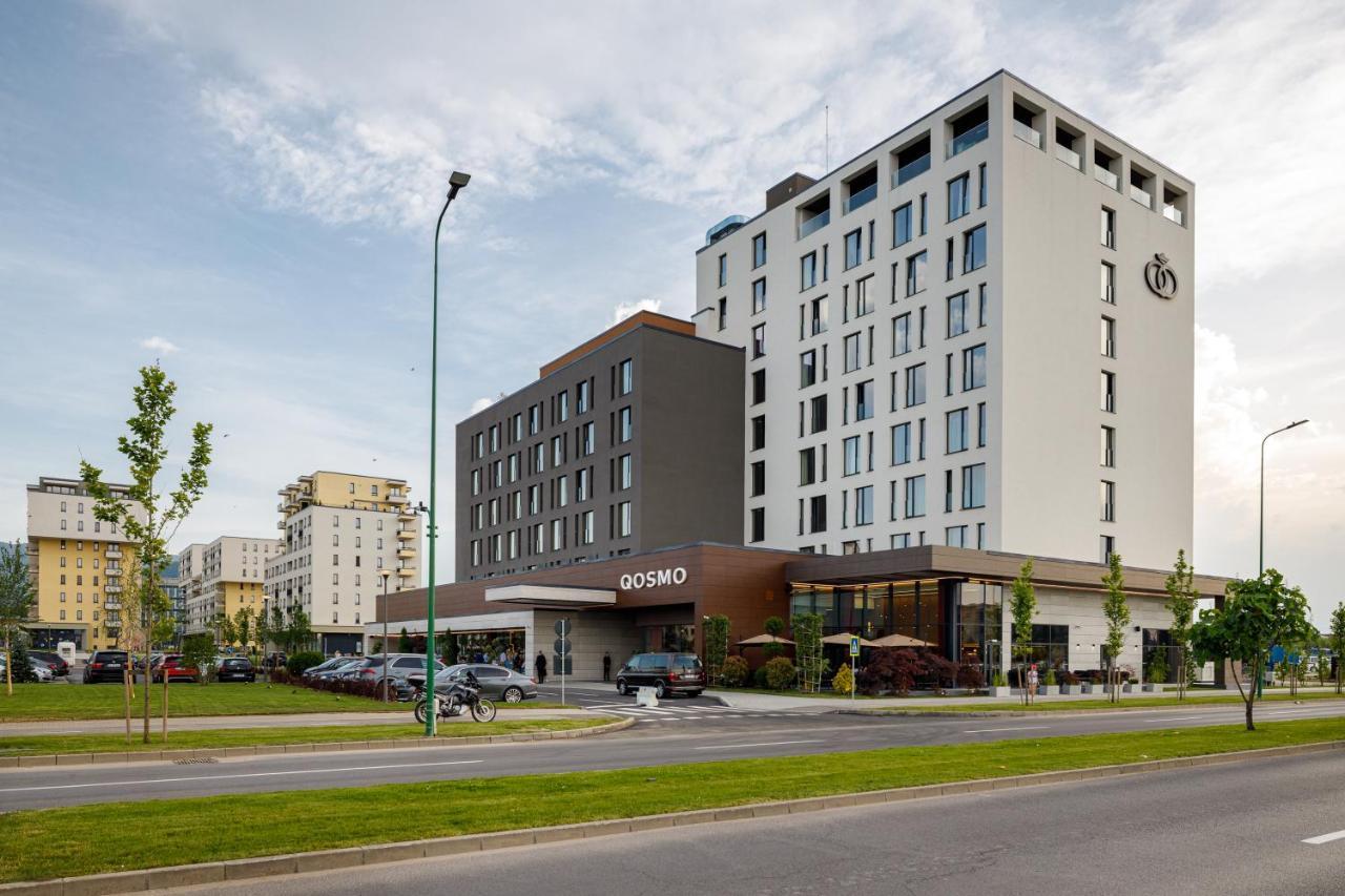 Qosmo Brasov Hotel Buitenkant foto