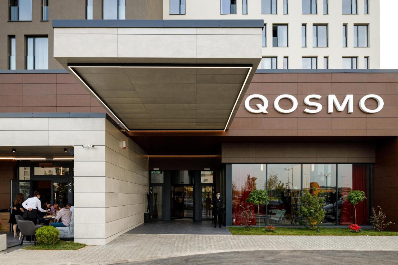 Qosmo Brasov Hotel Buitenkant foto